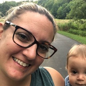 Meet your Posher, Jennifer